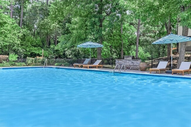 Building Photo - 18001 Cypress Trace Rd