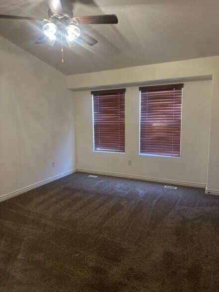 Building Photo - 7329 Shelby View Dr