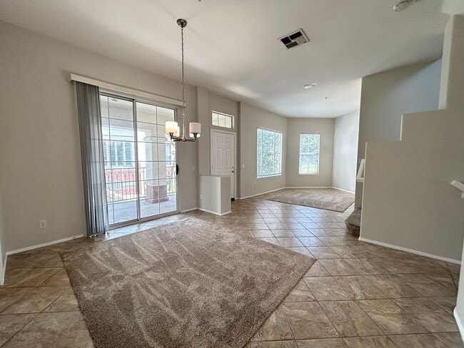 Building Photo - 2834 Ballesteros Ln