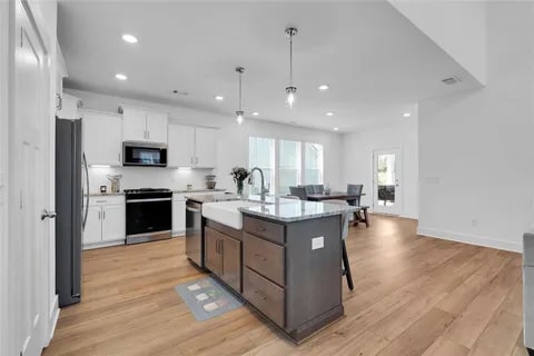 Building Photo - 109 Founders Blvd