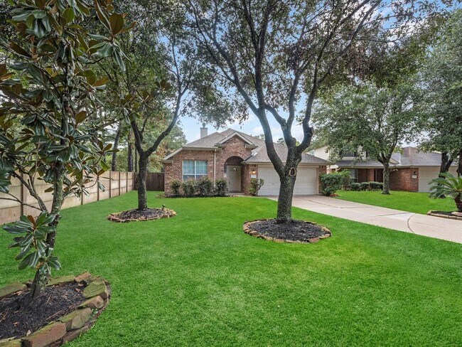Building Photo - 23301 Tuttle Ct