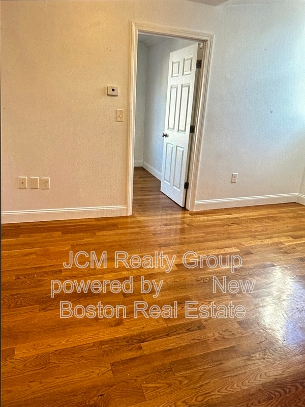 Building Photo - 61 Crescent Ave