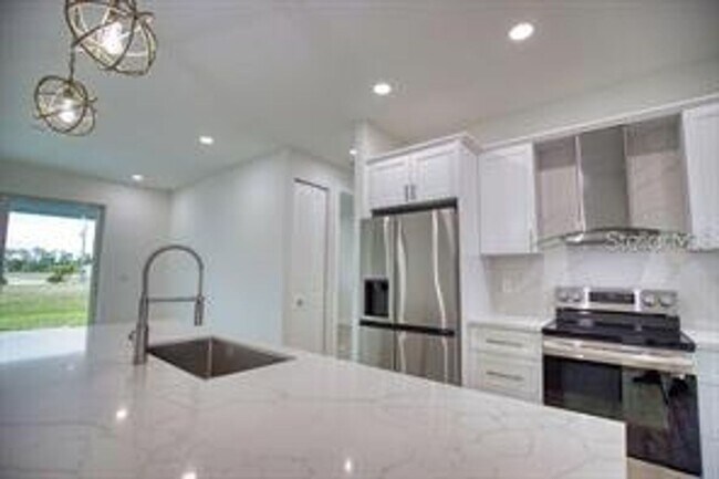 Building Photo - ANNUAL UNFURNISHED RENTAL located in Burnt...