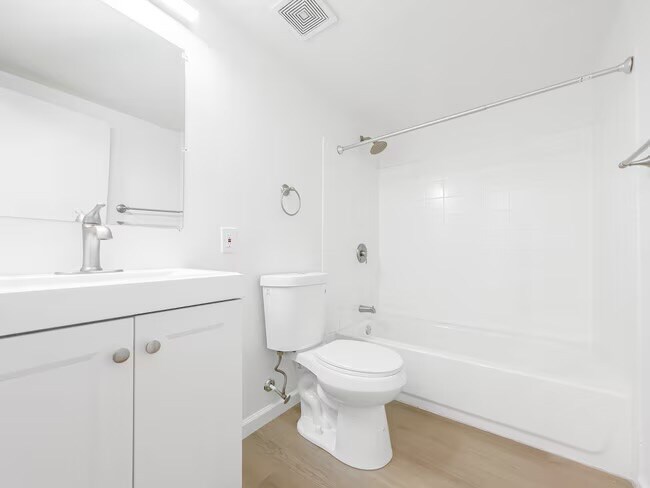 Building Photo - 1405 Veterans Hwy