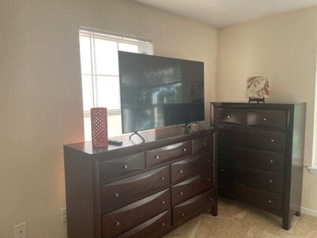 Building Photo - 5406 Greenplain Rd