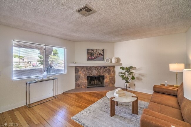 Building Photo - 7961 Lions Rock Way