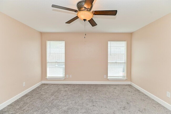 Building Photo - 22814 Williamschase Dr