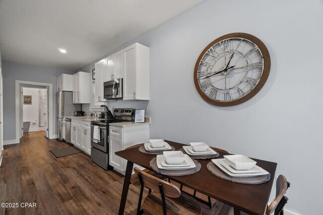 Building Photo - 2911 Sarah Jean Ct