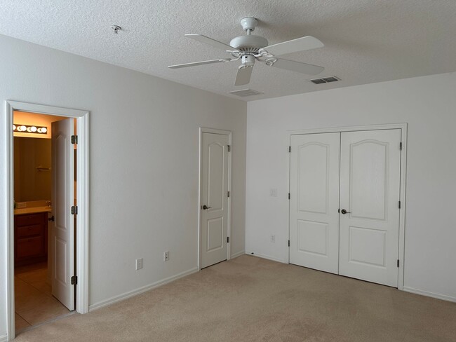 Building Photo - Spacious Townhome  at Beautiful Westyn Bay...