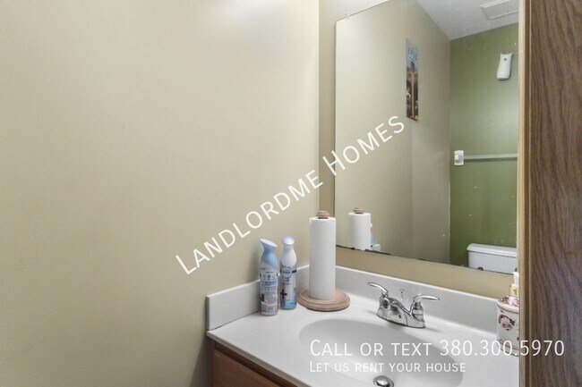 Building Photo - 3034 Wyndburgh Dr
