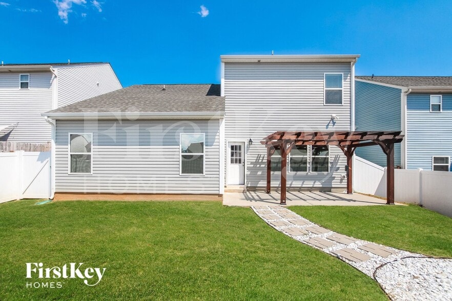 Building Photo - 172 Fesperman Cir