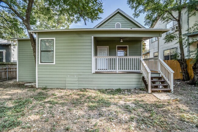 Building Photo - 312 Quitman St