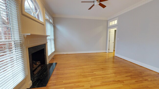 Building Photo - 1105 Randolph Oaks Ct