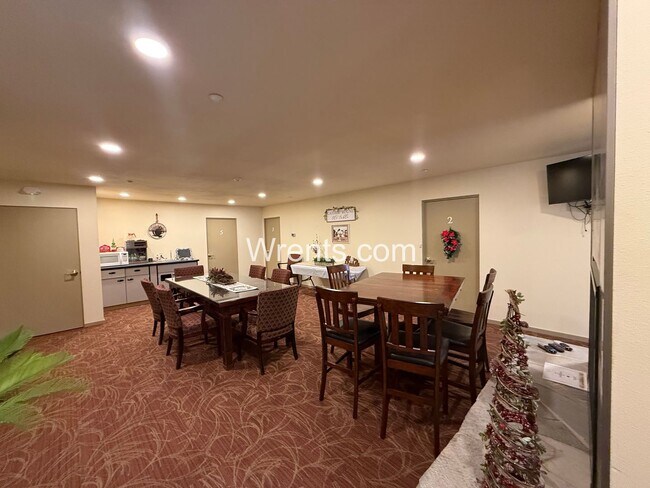 Building Photo - Charming 1 Bed / 1 Bath Apartment in Davenport, WA