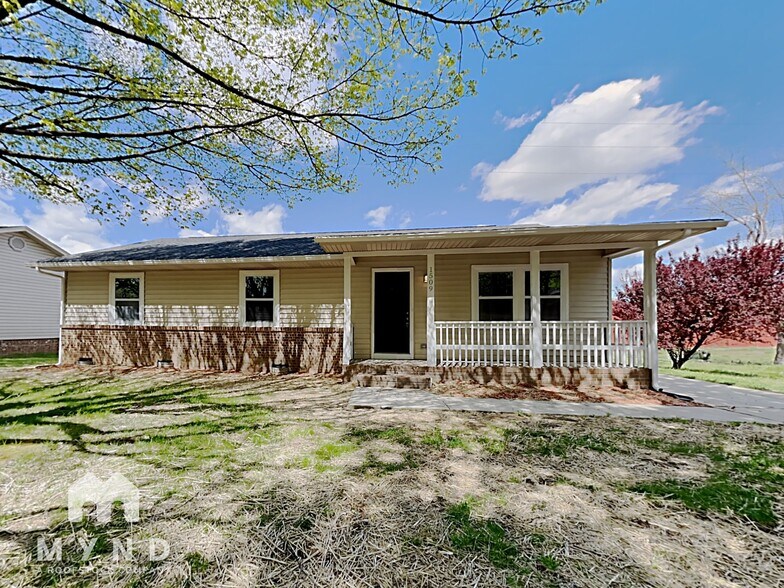 Primary Photo - 1509 Whisnant St