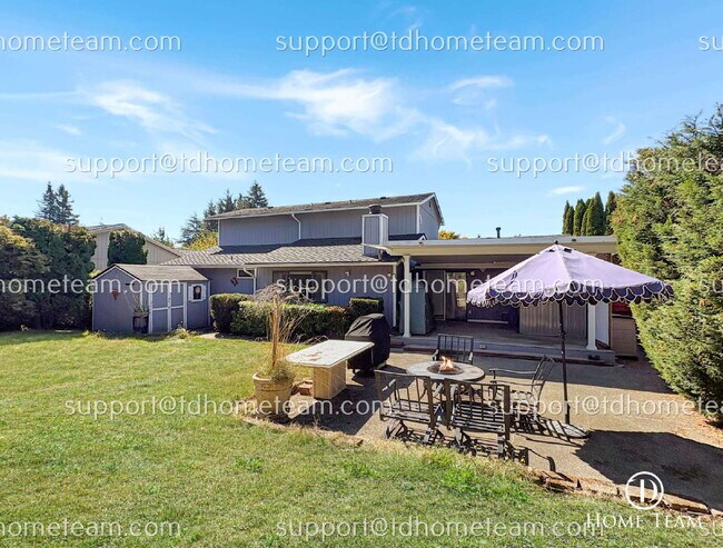 Building Photo - "Charming 3-Bed Home in Renton with Granite Touches & Gleaming Hardwood Floors!"