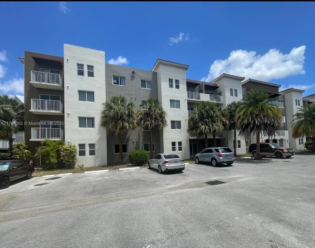 Primary Photo - 11040 SW 196th St