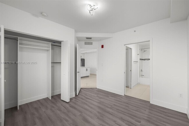 Building Photo - 2651 NE 212th Terrace