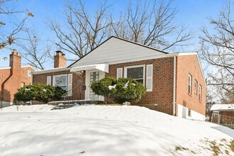 Building Photo - Fantastic 2bd/1ba home! Let yourself in!