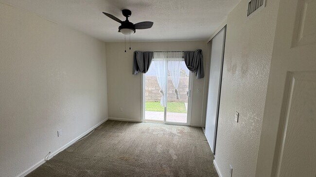 Building Photo - Spacious 4-Bedroom Home Near Centennial High School in Corona