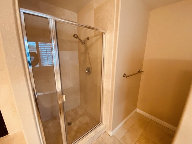 Building Photo - 8217 Ocean Terrace Way