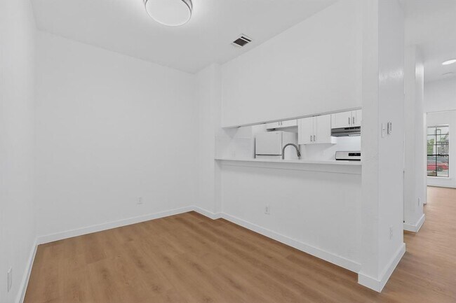 Building Photo - 11306 Nicole Cove