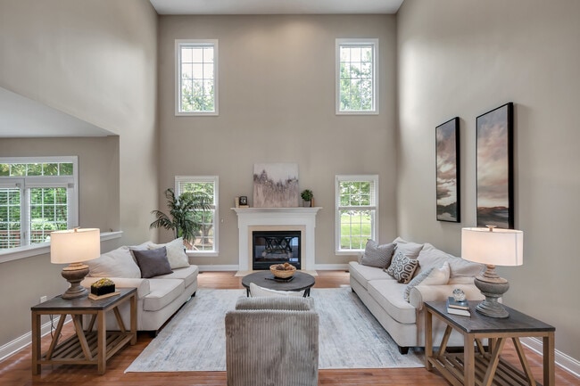 Building Photo - 9628 Clubvalley Wy