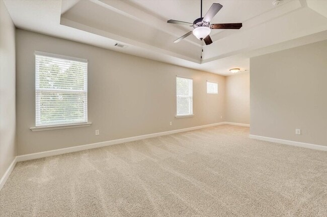 Building Photo - 127 Radcliff Dr