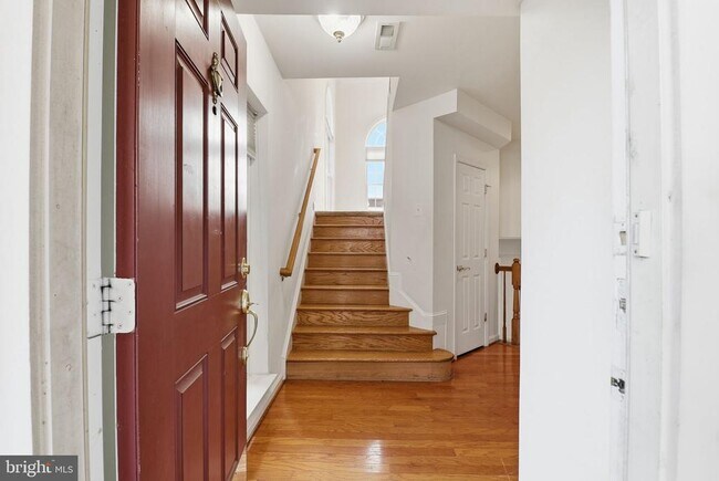 Building Photo - 21770 Ladyslipper Sq