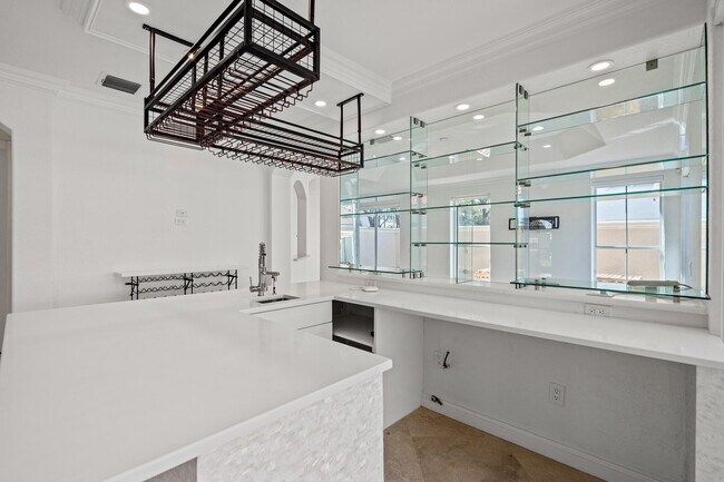 Building Photo - 1468 Mariner Way