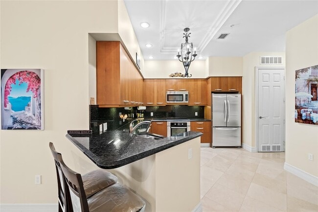 Building Photo - 4444 El Mar Dr