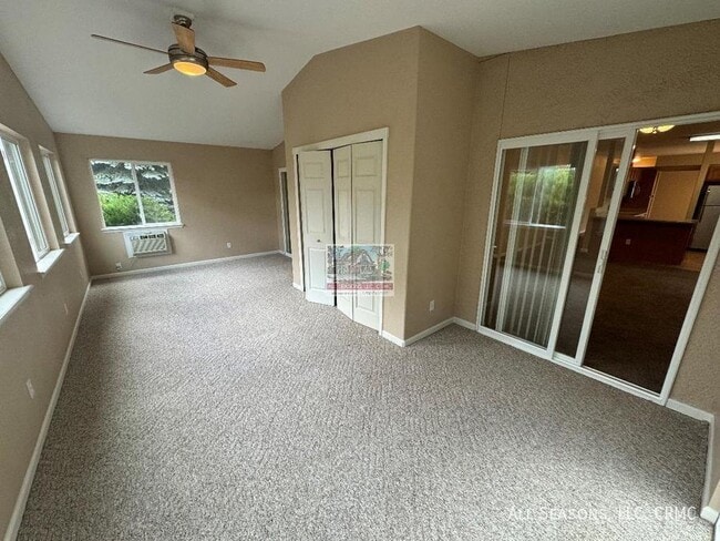Building Photo - 4928 Desert Varnish Dr