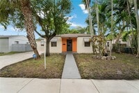 Building Photo - 6531 SW 57th Pl