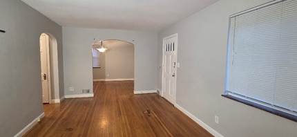 Building Photo - 2747 McKinley Ave