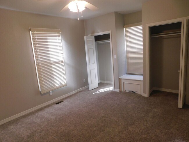 Building Photo - Central Air! Updated 2 Bedroom/1 Bath Rancher - $1,100/$1,650