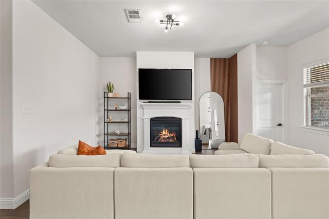 Building Photo - 11216 Klondike Ln