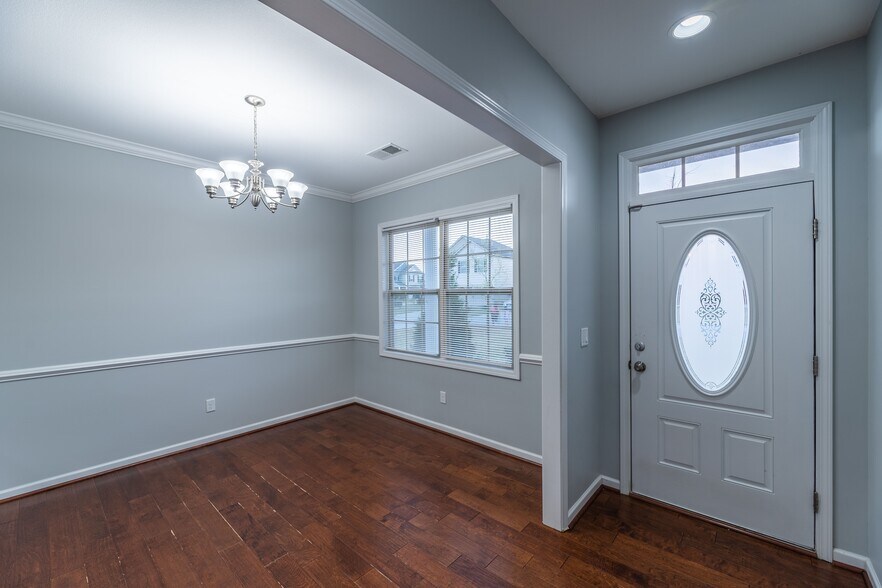 Building Photo - 808 Derby Downs Ct