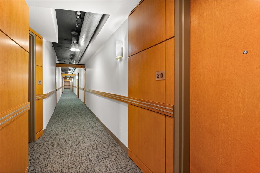 Building Photo - 2301 Champlain St NW