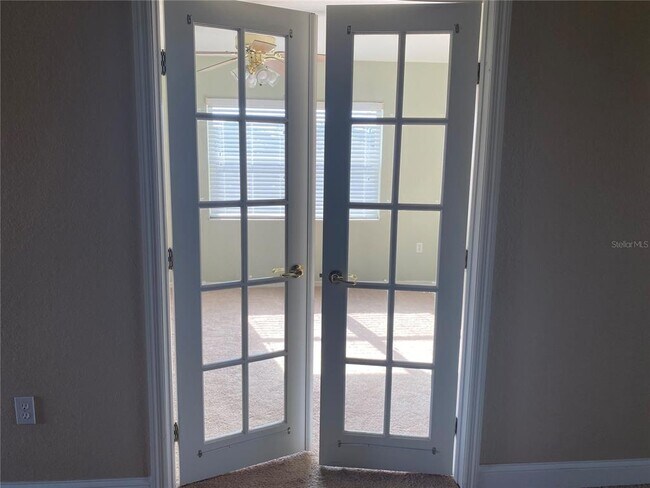 Building Photo - 11120 SW 73rd Terrace