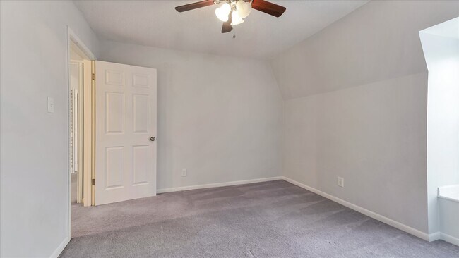 Building Photo - 2574 Marilee Ln