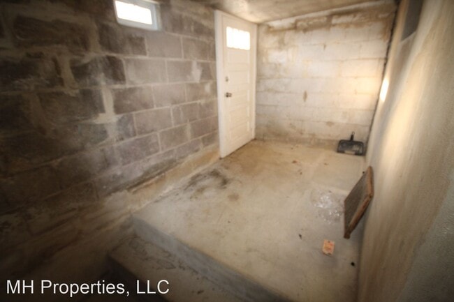 Building Photo - 3 br, 2 bath House - 5713 Walther Avenue