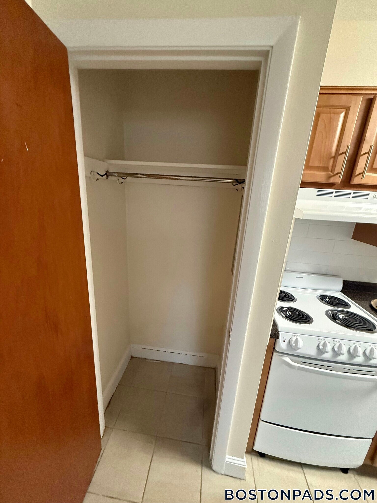 Building Photo - 12 Brattle Dr