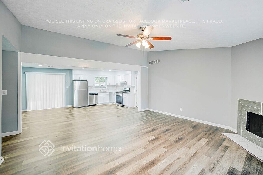 Building Photo - 616 Candlewick Ln NW