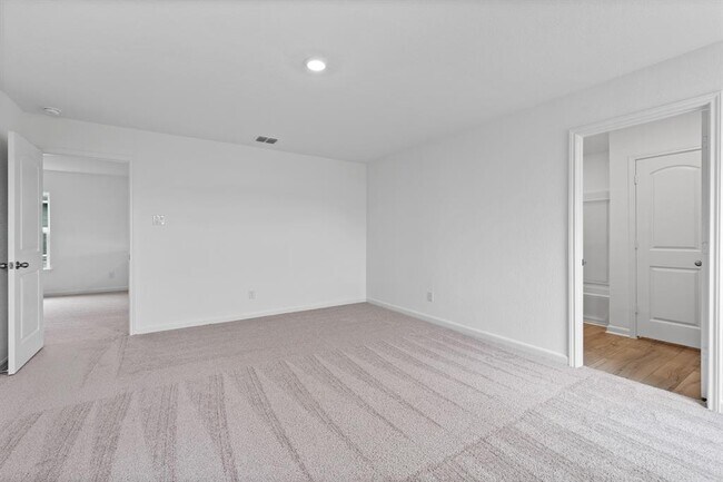 Building Photo - 234 Fairlawn Wy