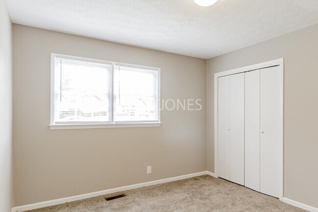 Building Photo - 2858 Walnut Creek Rd