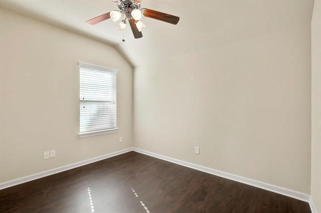 Building Photo - 424 Chester Dr