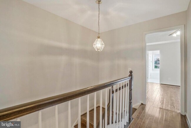 Building Photo - 6340 Walking Ln