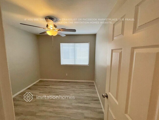 Building Photo - 25841 W Whyman St