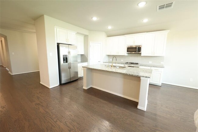 Building Photo - 2334 Falcon Brook Dr