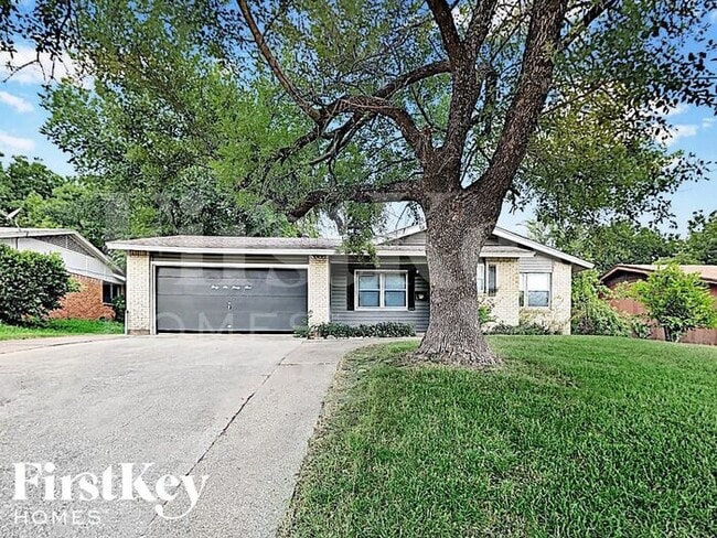 Primary Photo - 4639 Nettleton Dr